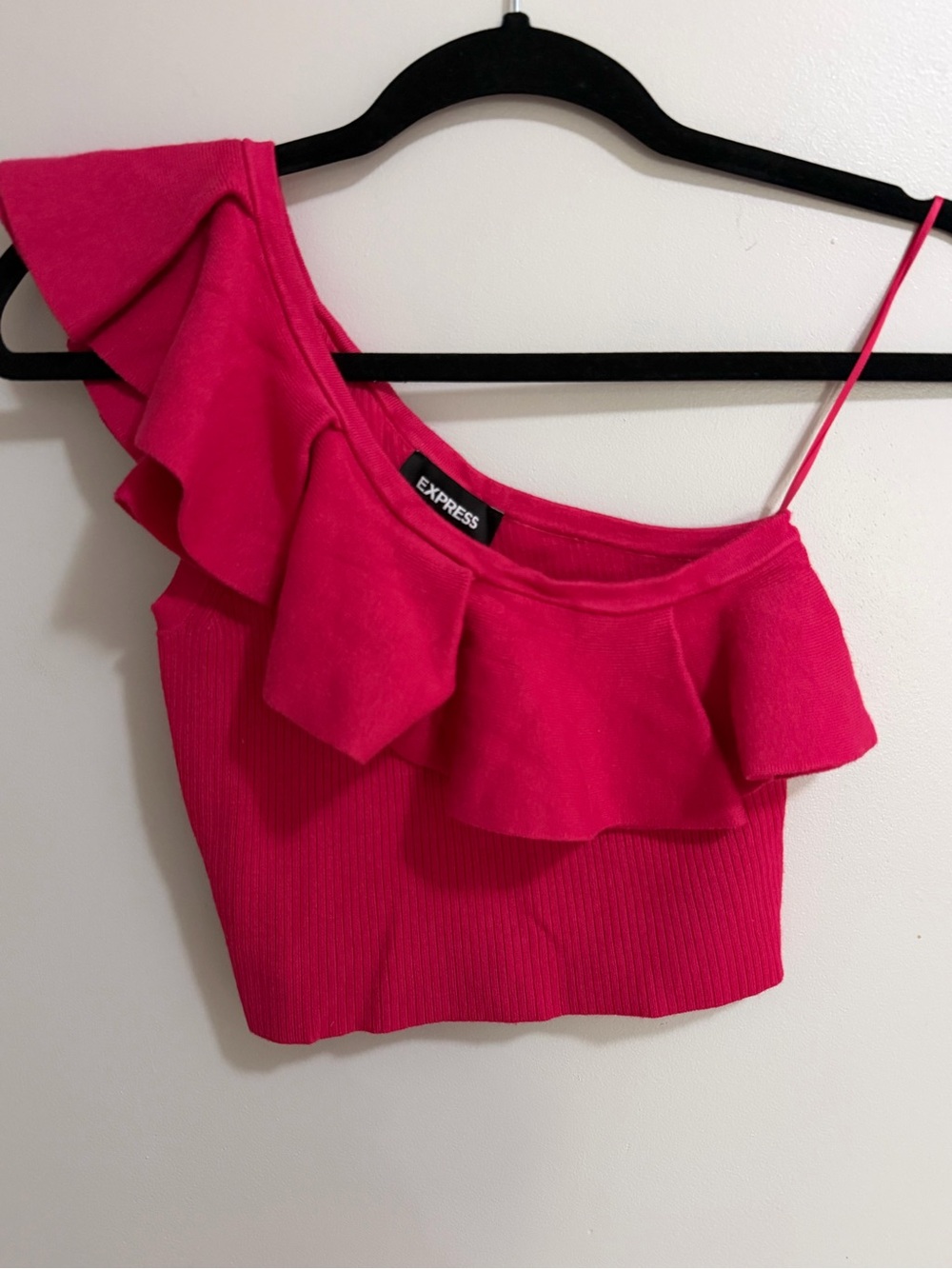 Express NWT Pink One Shoulder Ruffle Ribbed Sweater Knit Top Size XS Fuchsia - Picture 2 of 7